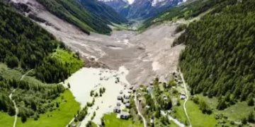 La alerta temprana salvó vidas cuando una avalancha sepultó un pueblo de montaña en Suiza