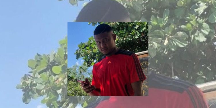 Muere joven baleado por otro que se dio a la fuga