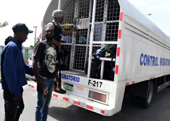 Migración informa que en abril fueron repatriados 32,540 haitianos en condición irregular