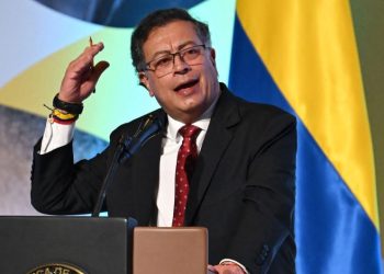 Petro pide solidaridad con presunto sicario de 15 años de Miguel Uribe