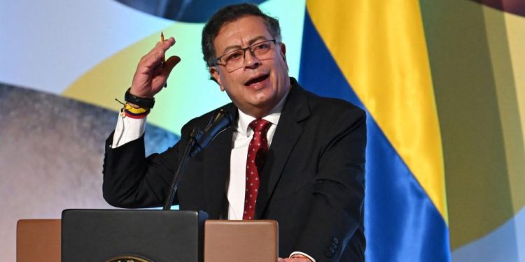 Petro pide solidaridad con presunto sicario de 15 años de Miguel Uribe