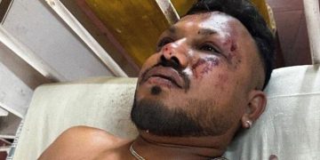 Hay un sobreviviente dentro del Boeing siniestrado en la India