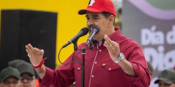 Maduro pide a Trump “no dejarse envenenar más contra Venezuela”