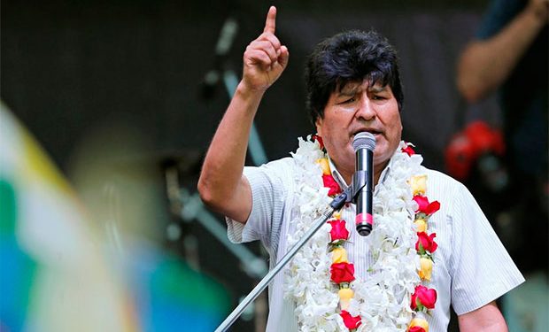 Evo Morales amenazó con un golpe de Estado a los candidatos de la oposición: “Si gana la derecha, a ver si aguanta”