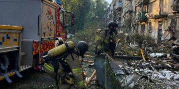 Al menos 14 muertos y más de un centenar de heridos en uno de los mayores ataques rusos sobre Kiev