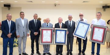 Senado de la República reconoce varias personalidades del Arte y la Cultura Dominicana