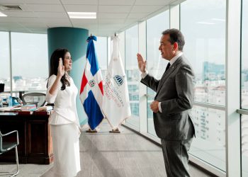 Juramentan a Gianna Franjul como nueva viceministra de Desarrollo Industrial del MICM