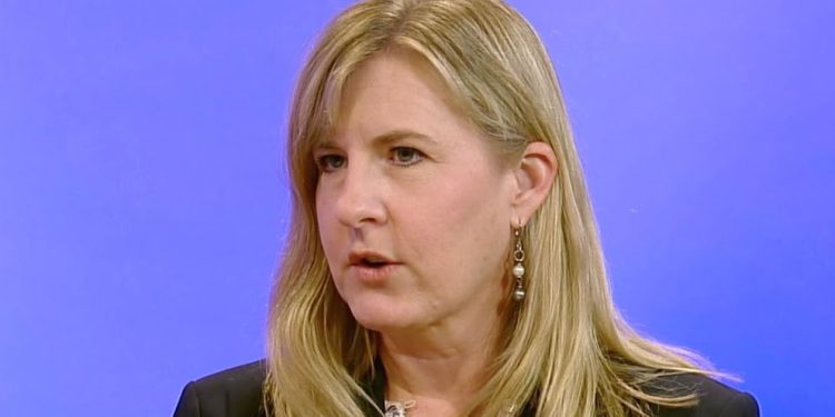 Ultiman congresista Melissa Hortman y su esposo en Minnesota