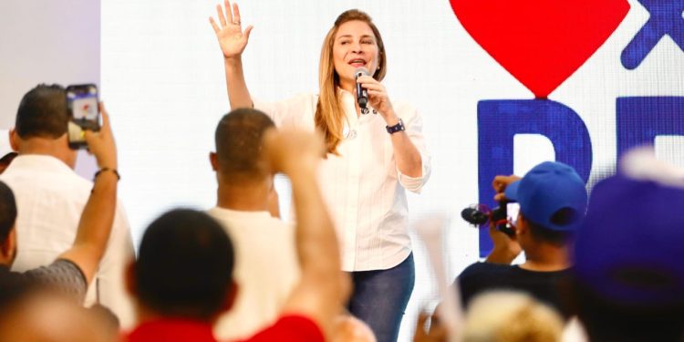 Carolina: “mis hechos demuestran que he sido garante de la unidad del PRM”   