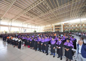 UASD inviste 1,689 nuevos profesionales en la región Norte en honor a los héroes del 14 de Junio