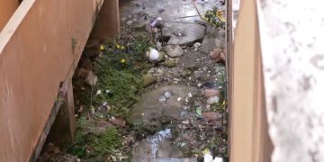 En Los Multis de Guaricano hacen un llamado a la CAASD ante posible colapso del sistema cloacal 