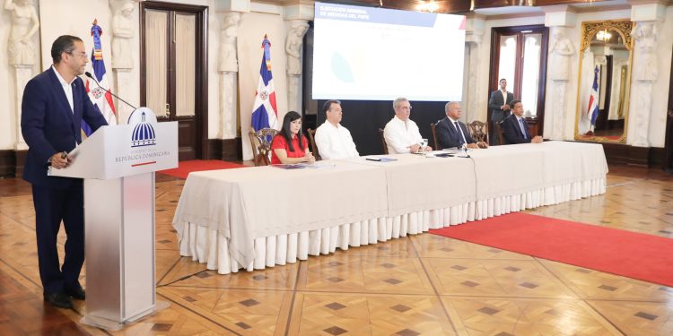 RD fortalece su política exportadora con resultados del PNFE 2020–2030