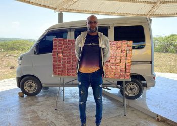 Escondidos en un minibús ocupan más de 49 mil cigarrillos ilícitos en Montecristi