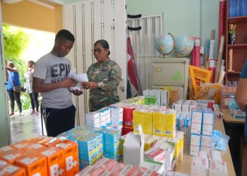 Ministerio de Defensa realiza operativo médico en Duvergé en beneficio de miles de residentes