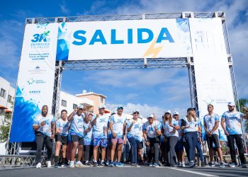 Energía y Minas celebra la segunda carrera “Energiza tu salud 3K” 2025 para sus colaboradores