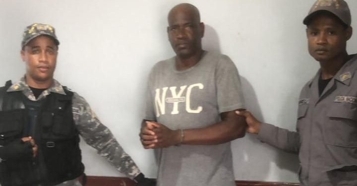 Hombre que agredió Cabo en Monte Plata también falsificó permiso del MIP para realizar Gagá