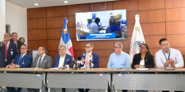 13 tiendas o empresas de la avenida Duarte violan la salud y seguridad de sus trabajadores y el 80/20 sobre la nacionalización del empleo