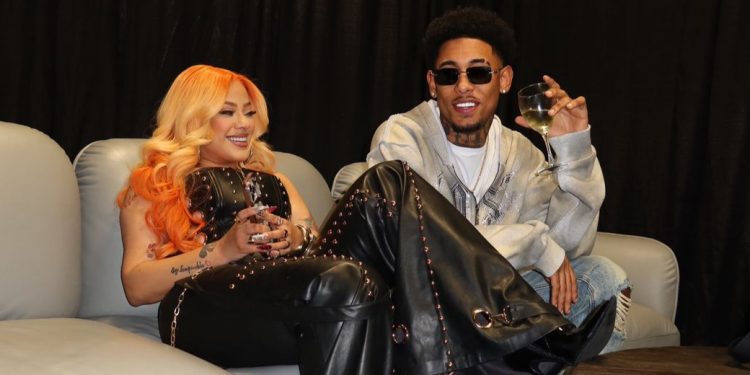 La Insuperable se presentó por primera vez en el Coliseo de Puerto Rico junto a Elvis Crespo frente a 18,000 personas 