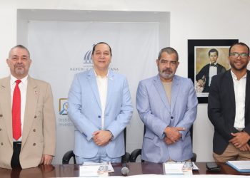 Ideice convoca a investigadores comunidad educativa a postularse al Premio Nacional a la Evaluación e Investigación Transformadora 2025