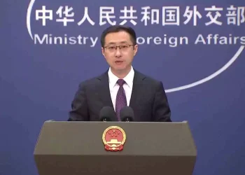 China evacúa a la mayoría de sus ciudadanos de Irán ante escalada del conflicto con Israel