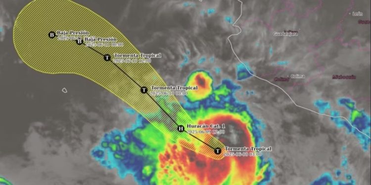 Tormenta Bárbara se intensifica hacia categoría 1 de huracán