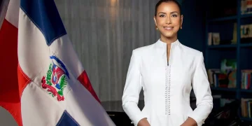 Selinee Méndez propone enseñar la Constitución en todas las escuelas