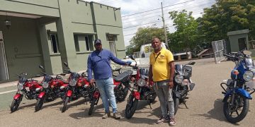 Detienen camión cargado de motocicletas que serían introducidas a Haití evadiendo el paso formal de la frontera con Dajabón