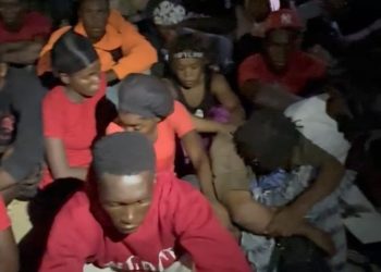 Ejército intercepta grupo de 30 inmigrantes indocumentados en zona rural de Villa Vásquez