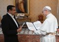 Embajador Víctor Suárez presenta Cartas Credenciales ante la Santa Sede