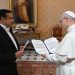 Embajador Víctor Suárez presenta Cartas Credenciales ante la Santa Sede