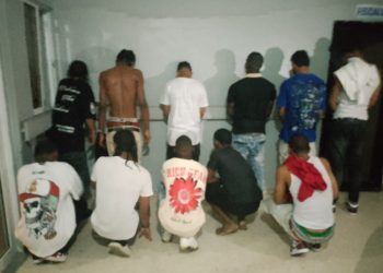 Autoridades policiales intensifican operativos preventivos durante el fin de semana en sectores de SDN