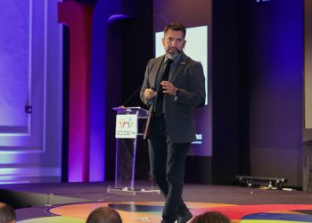 Gestores humanos celebran su día con la mirada puesta en la IA