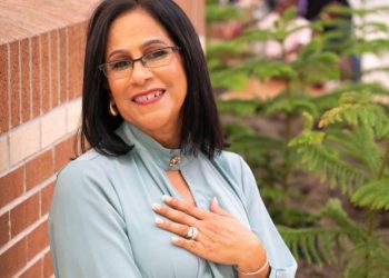 La terapeuta dominicana Mary Rodríguez presenta su primer libro Sanando Corazones