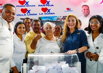 Diputado Aldo Adón celebra gran fiesta en honor a las madres de la Circunscripción 5 de Santo Domingo