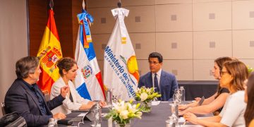 W2fly suma 18 vuelos desde Madrid y Portugal en su programación