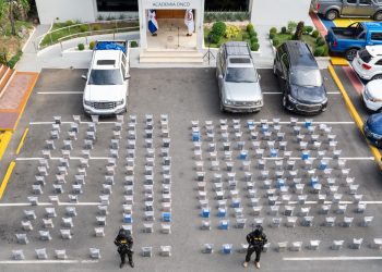 Incautan más de 1.3 toneladas de presunta cocaína, en San Pedro de Macorís