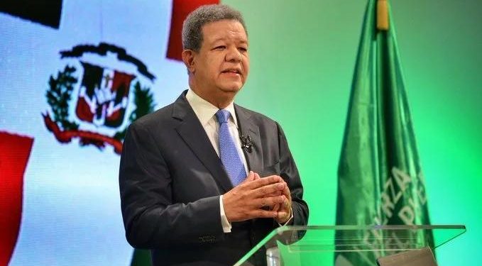 Leonel Fernández: “Estado haitiano colapsó”; debemos proteger la frontera dominicana