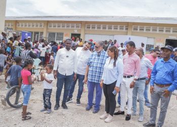 Desarrollo de la Comunidad realiza jornada asistencial en Guayabo, Elías Piña