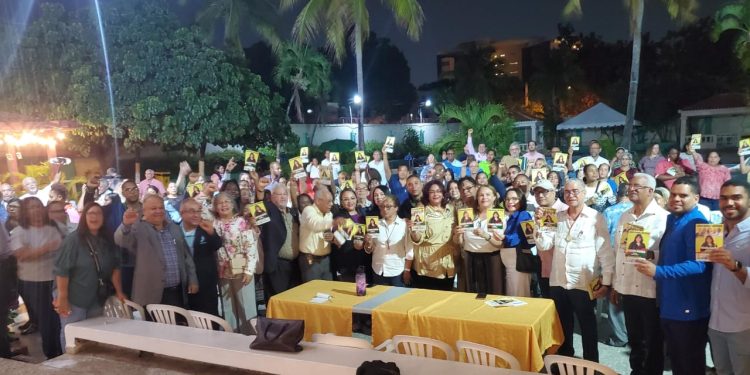 Proclaman a la doctora Yubelkis Aquino como su candidata a presidir el CMD