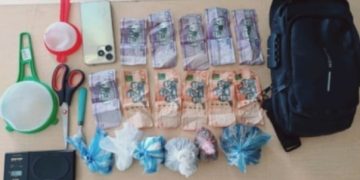 PN interviene punto de distribución de drogas en Salcedo; apresa a una persona y ocupa sustancias controladas