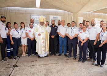 DAEH rinde homenaje a la Virgen de la Altagracia con colocación de tarja en la Catedral Basílica de Higüey