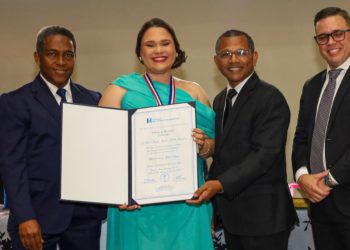 Hospital Materno Dra. Evangelina Rodríguez gradúa 21 especialistas materno-infantil