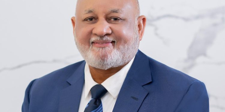 Roberto Fulcar reitera su coherencia política, afirma no tener prisa y que el mapa político se recompondrá