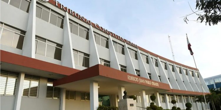 TC emite sentencia que blinda la reelección presidencial para 2028