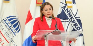 Ministerio Mujer y ANMEPRO lanzan proyecto para reducir el acoso en el ámbito laboral