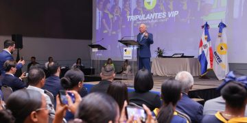 Centro Aeronáutico Tripulantes VIP celebra la Decima 5ta graduación y 15 años de su fundación