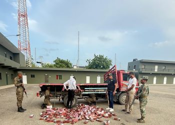 Apresan camionero que ocultaba contrabando de 90 mil cigarrillos en Santiago Rodríguez