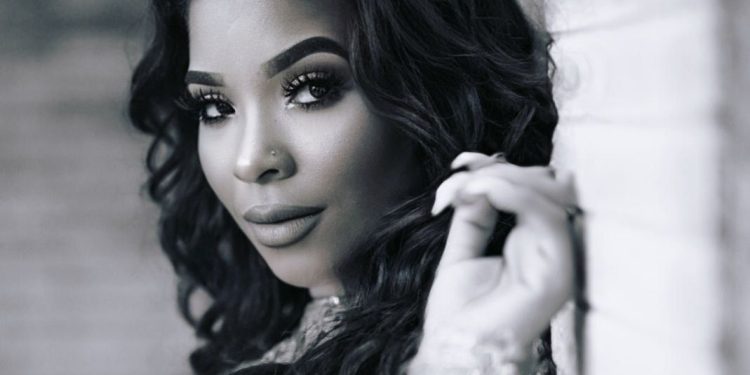 La Melcy demuestra versatilidad, sensualidad y talento con su "Apretaíto"