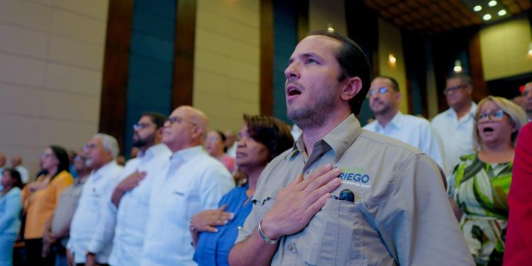 Gobierno lanza fondo de RD$100 millones para modernizar riego agrícola en el Sur