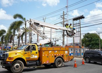 Milton Morrison, director de INTRANT restablece la red semafórica de San Cristóbal en tiempo récord